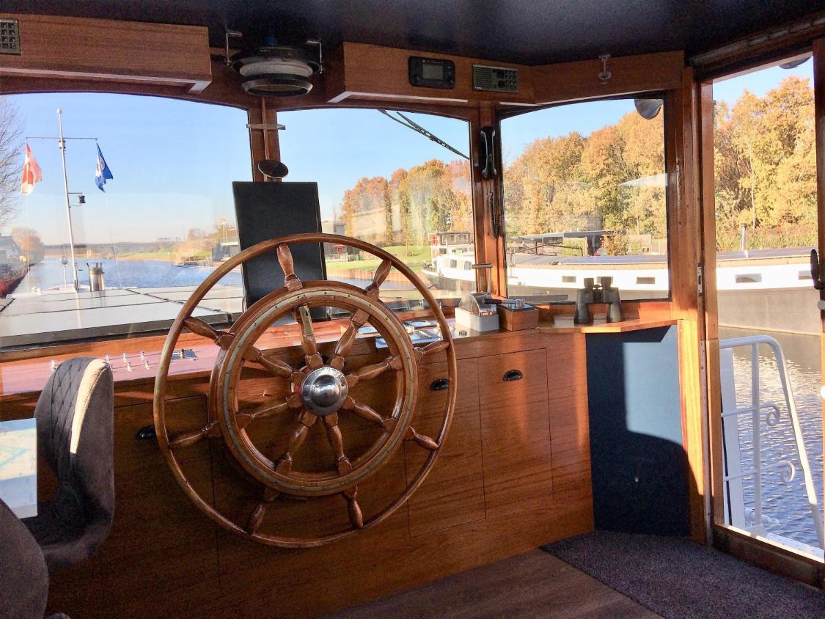 B&B Woonschip Robbedoes アーメルスフォールト エクステリア 写真