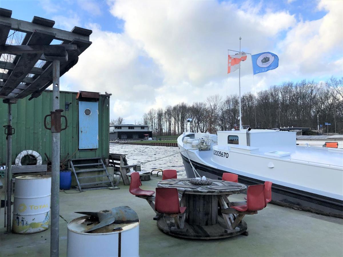 B&B Woonschip Robbedoes アーメルスフォールト エクステリア 写真